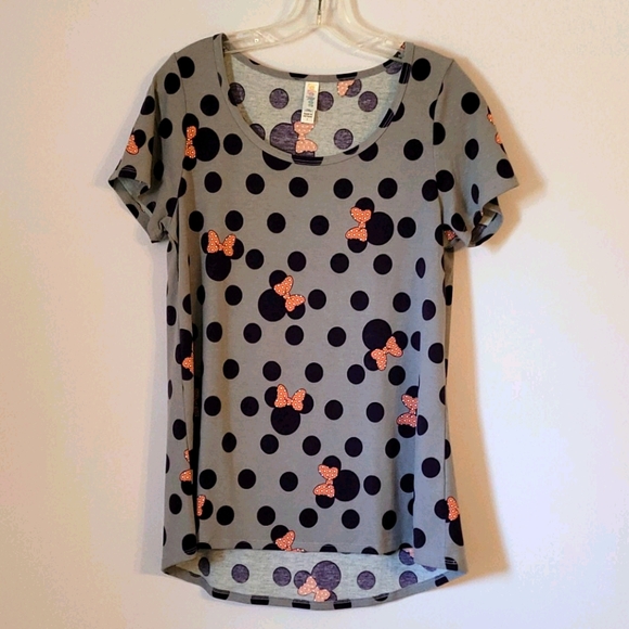 LuLaRoe Tops - 🎉HP🎉 Lularoe Disney Classic Tee